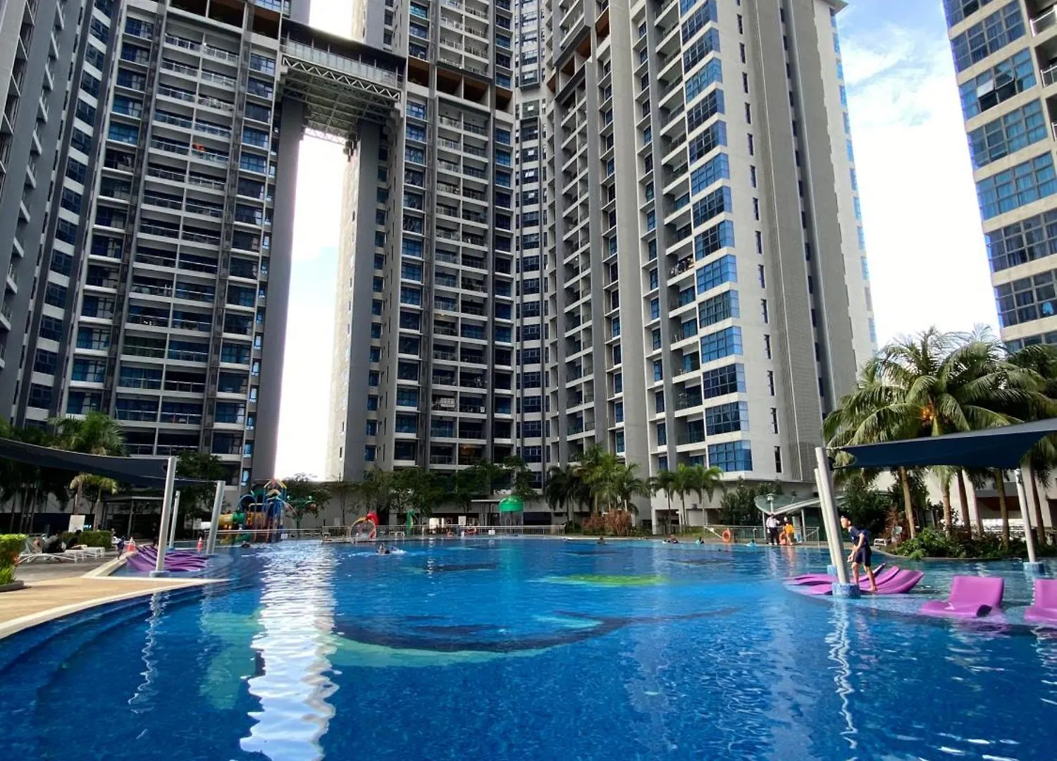 Apartment Jbr Luxury Homestay-Atlantis Residences-Near Jonker Walk-City Area-Netflix Malacca Ma­lay­sia