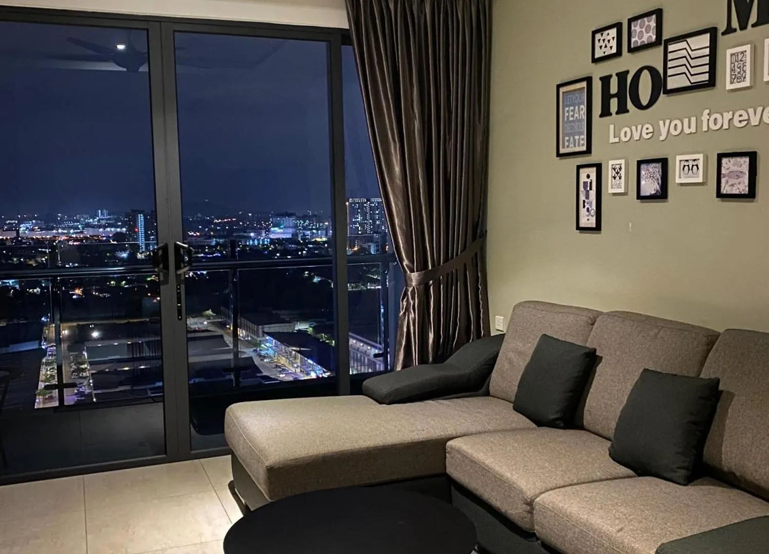 Jbr Luxury Homestay-Atlantis Residences-Near Jonker Walk-City Area-Netflix Malacca